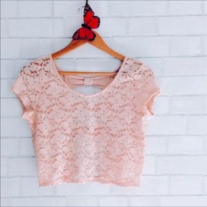 Charlotte Russe Boxy Bow Cropped Top Size L